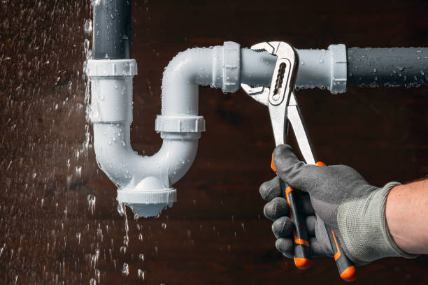 Professional Drain Cleaning technician working in Goose Rock, KY